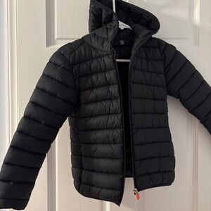 Black puffer jacket